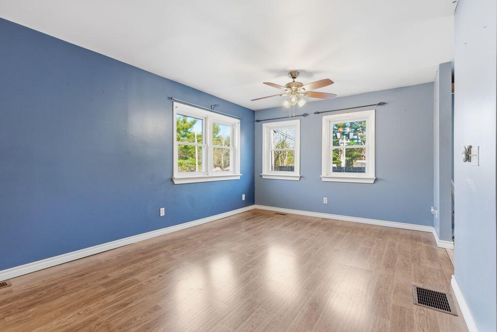 284 Log Cabin Road Arundel ME 04046