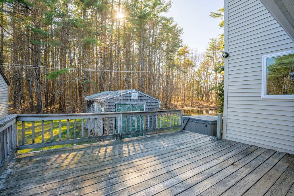 284 Log Cabin Road Arundel ME 04046