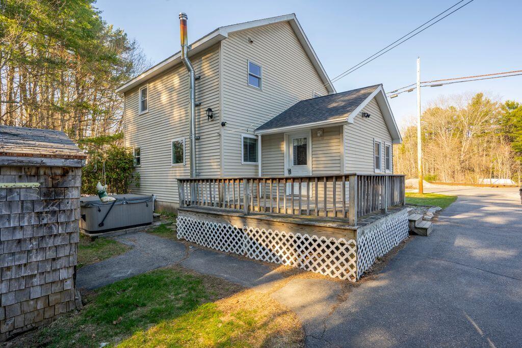 284 Log Cabin Road Arundel ME 04046
