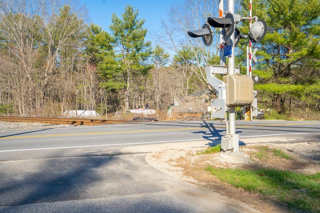 284 Log Cabin Road Arundel ME 04046