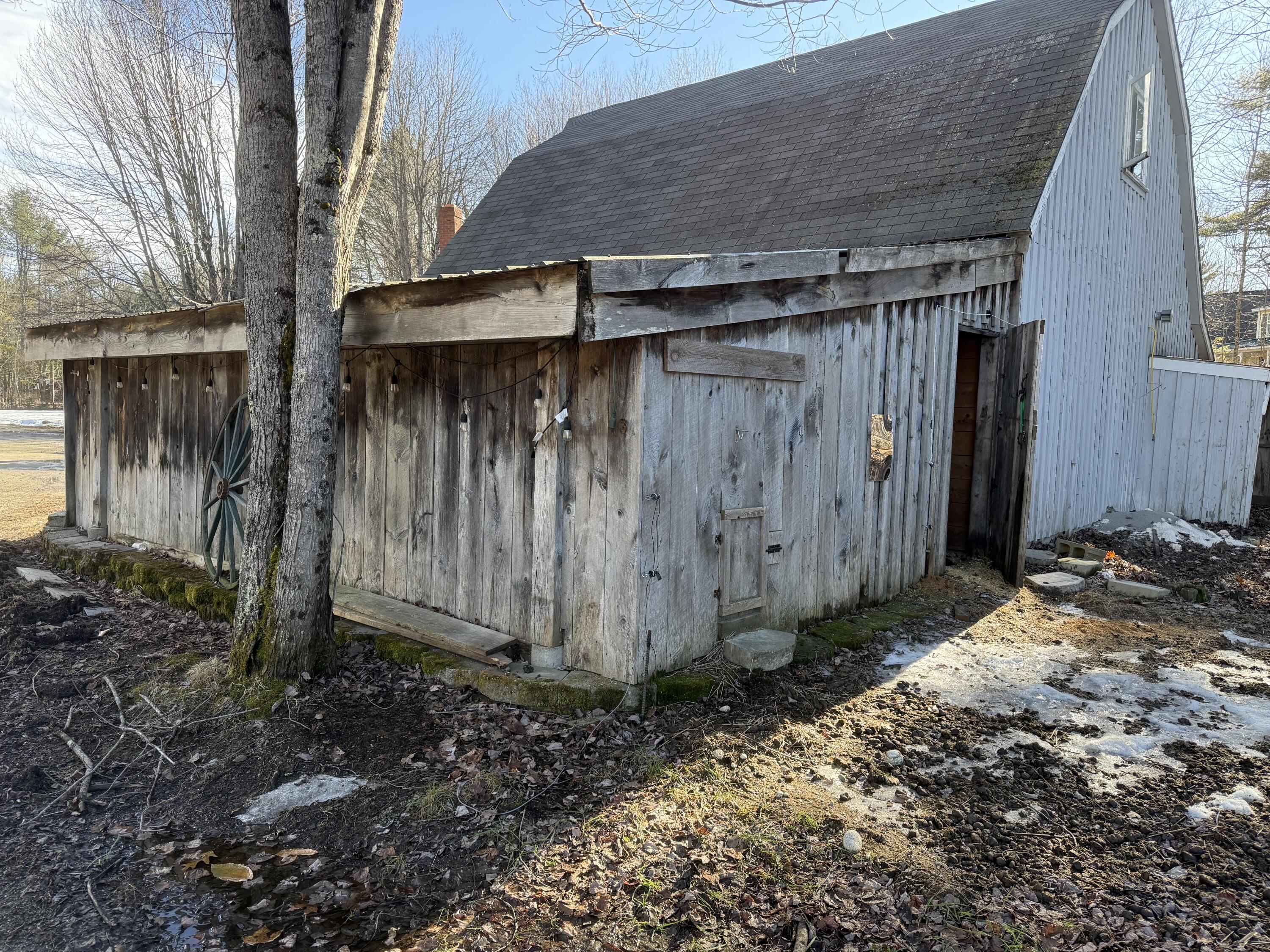 306 Empire Road Poland ME 04274