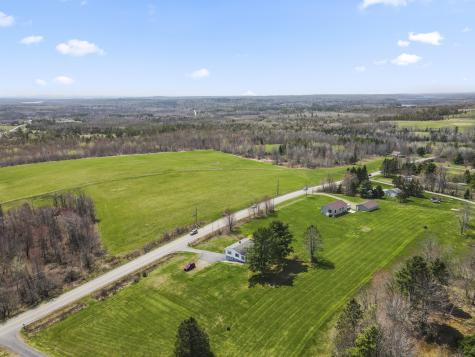 187 Ripley Road Dexter ME 04930