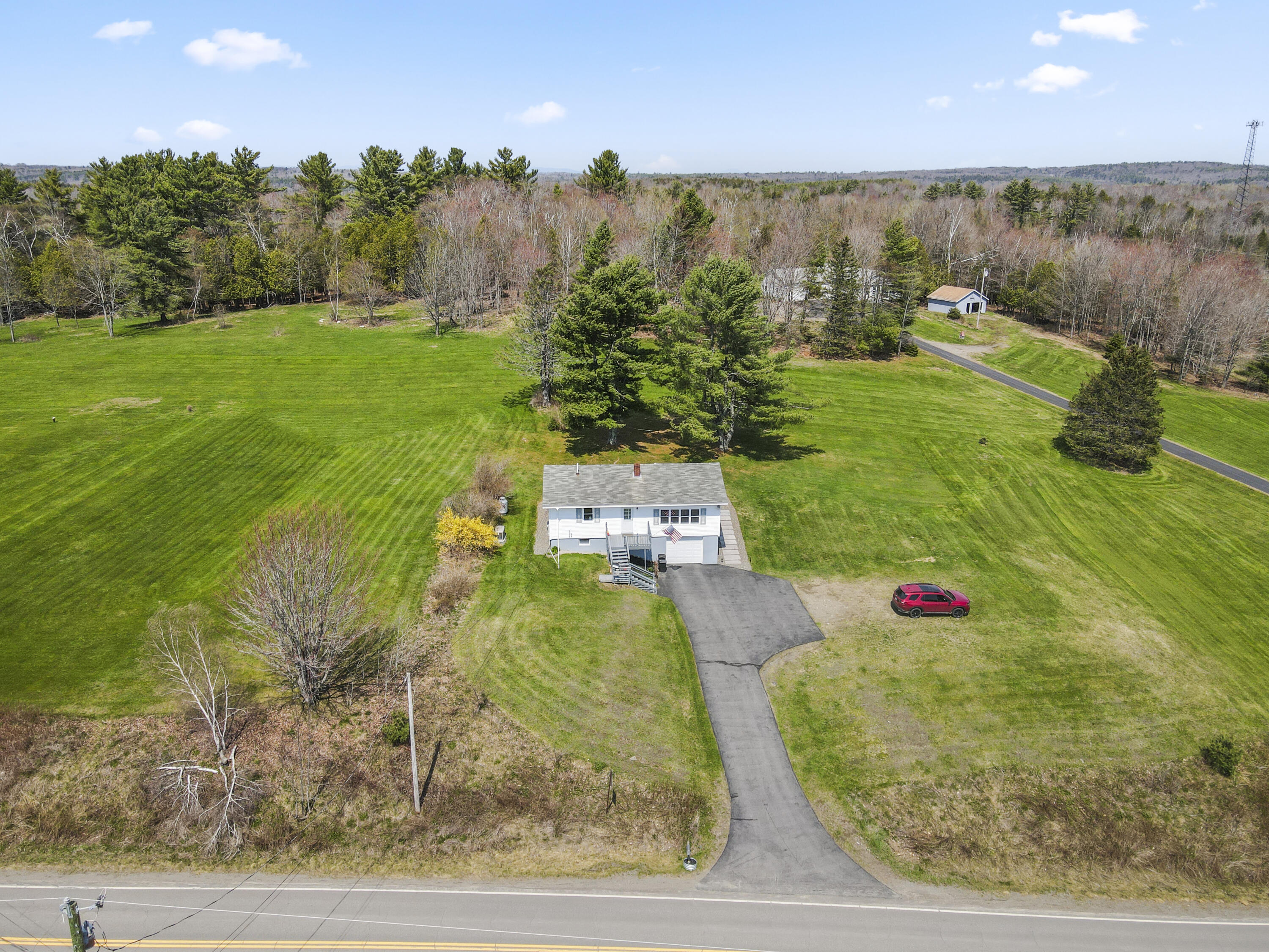 187 Ripley Road Dexter ME 04930