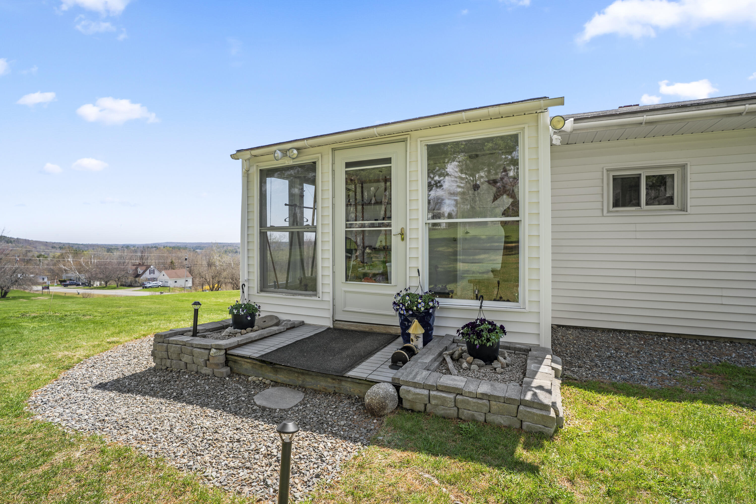 187 Ripley Road Dexter ME 04930