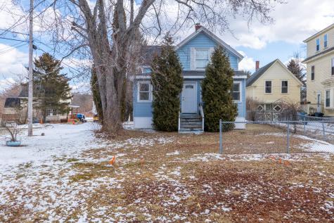 236 Poland Road Auburn ME 04210