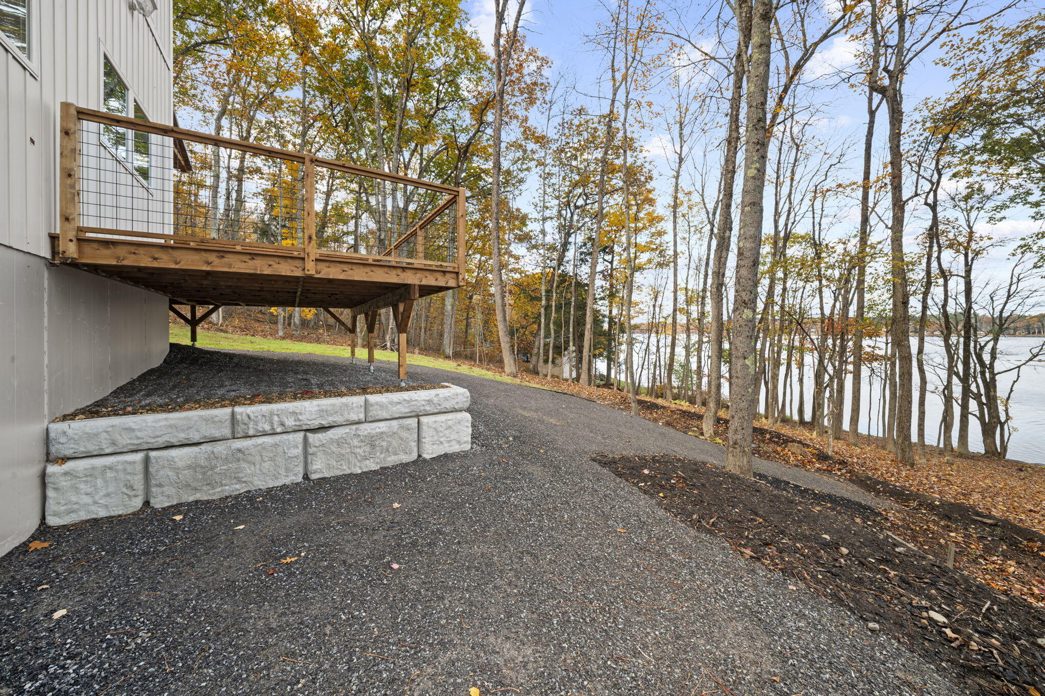 59 34th Fire Road China ME 04358