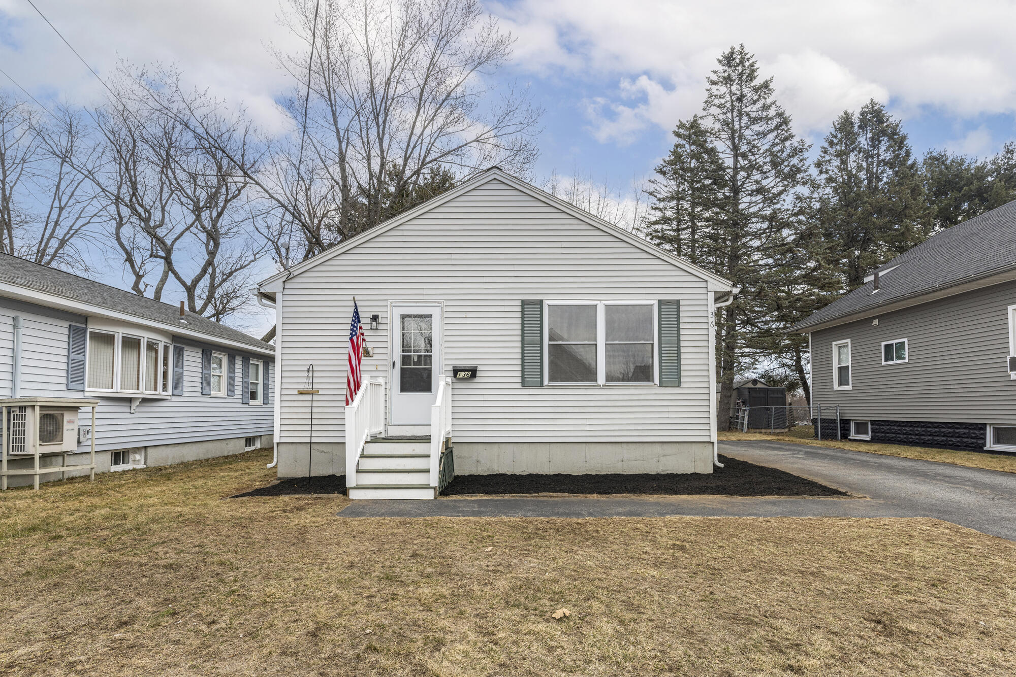 136 Dawson Street South Portland ME 04106