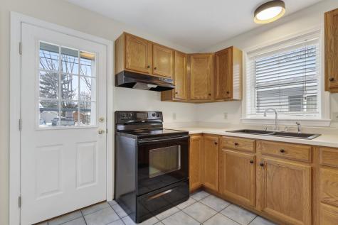 136 Dawson Street South Portland ME 04106