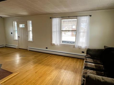 18 Fowler Street Augusta ME 04330