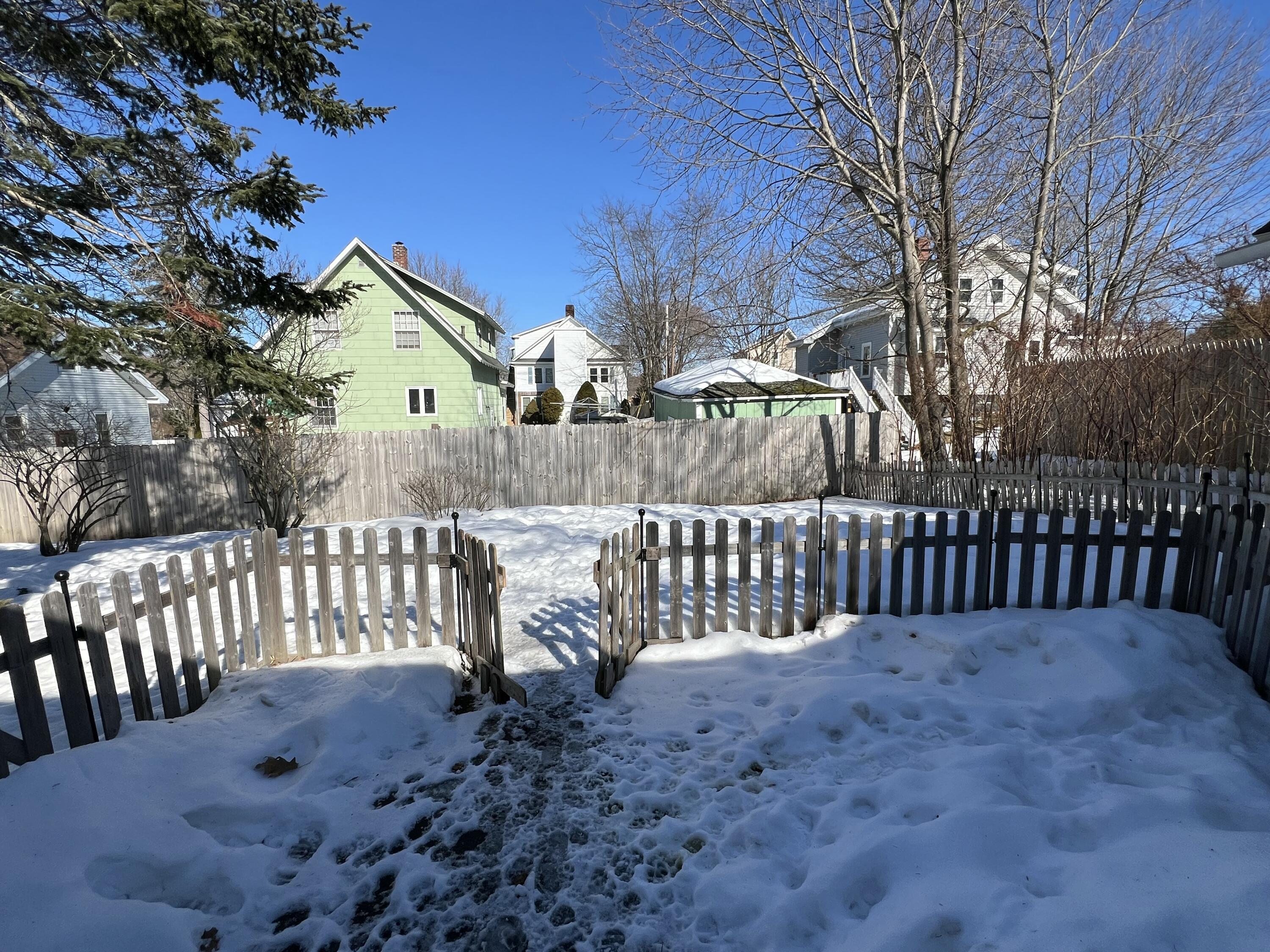 18 Fowler Street Augusta ME 04330