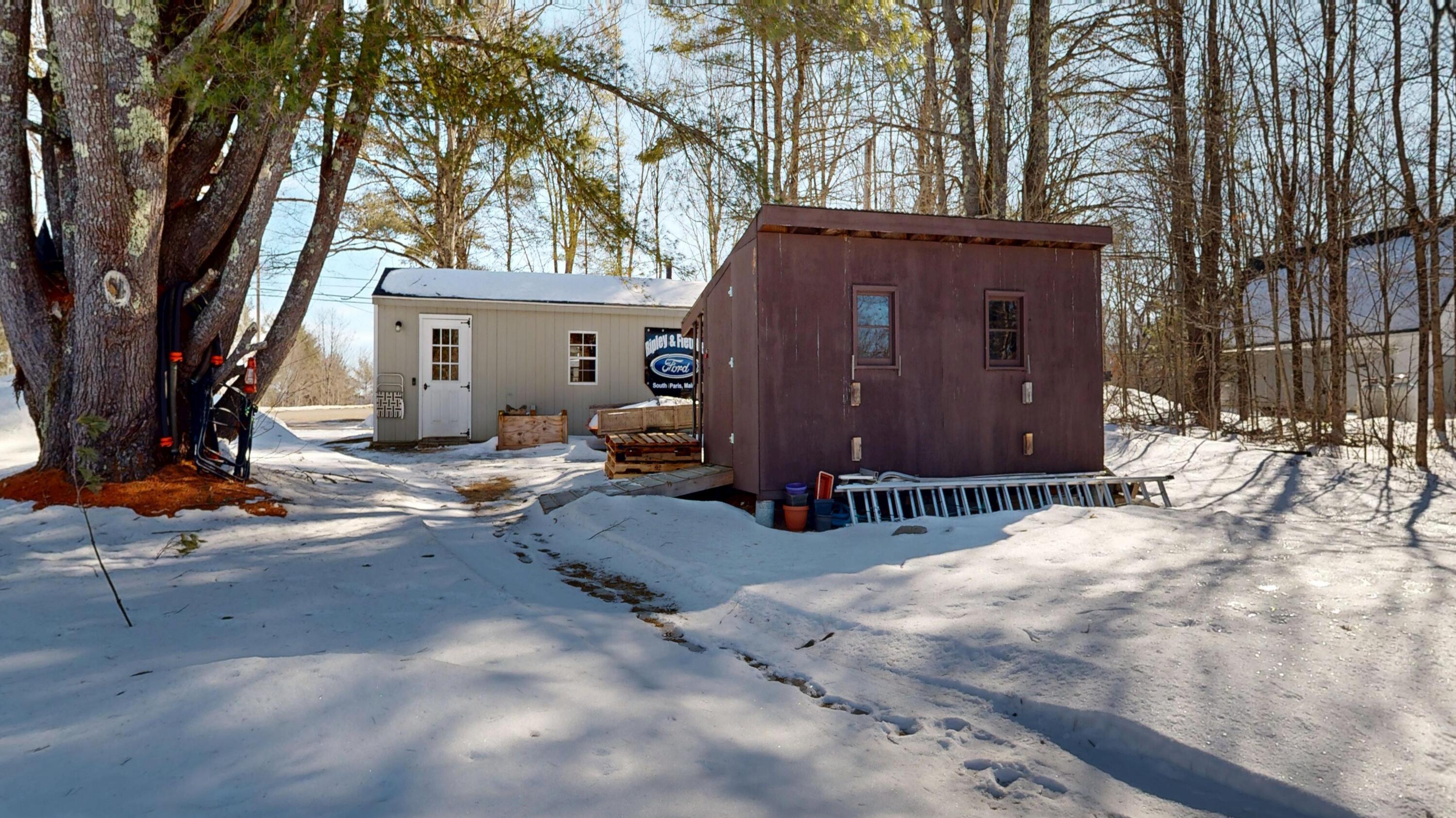 316 Pond Road Wayne ME 04284