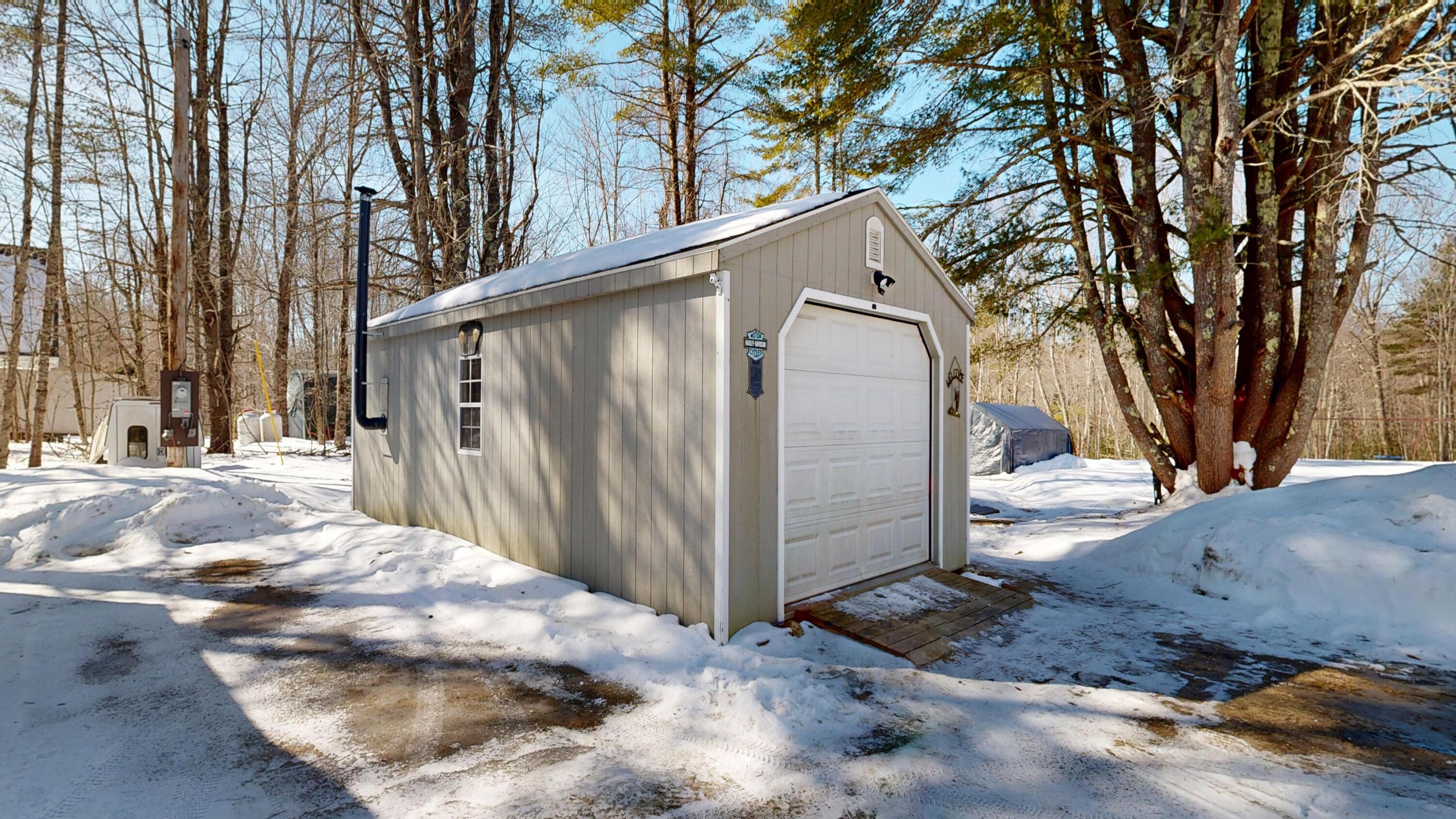 316 Pond Road Wayne ME 04284