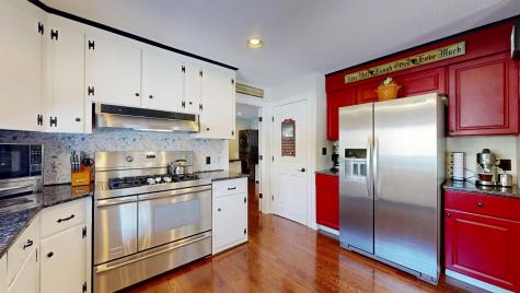 316 Pond Road Wayne ME 04284