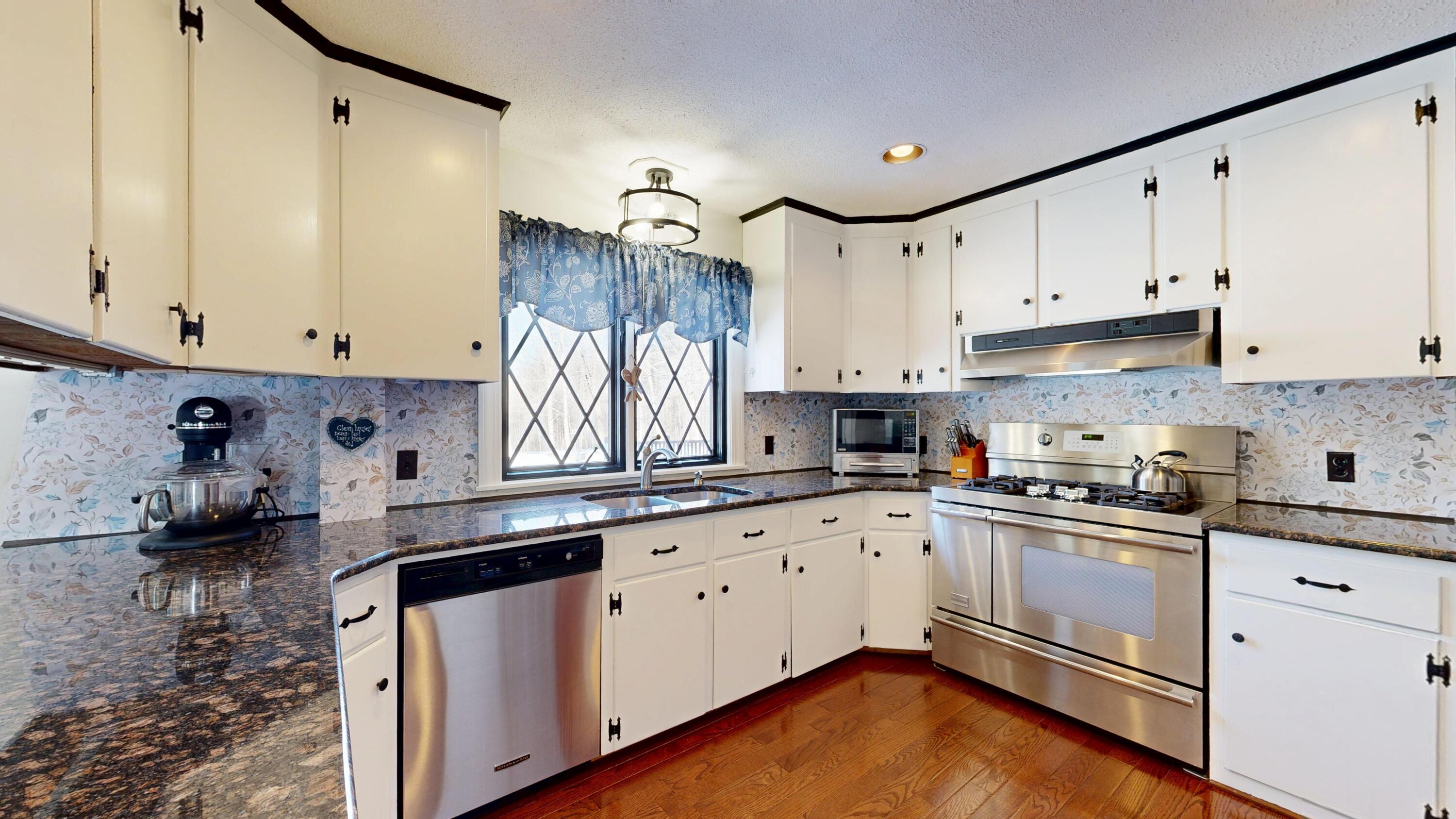 316 Pond Road Wayne ME 04284