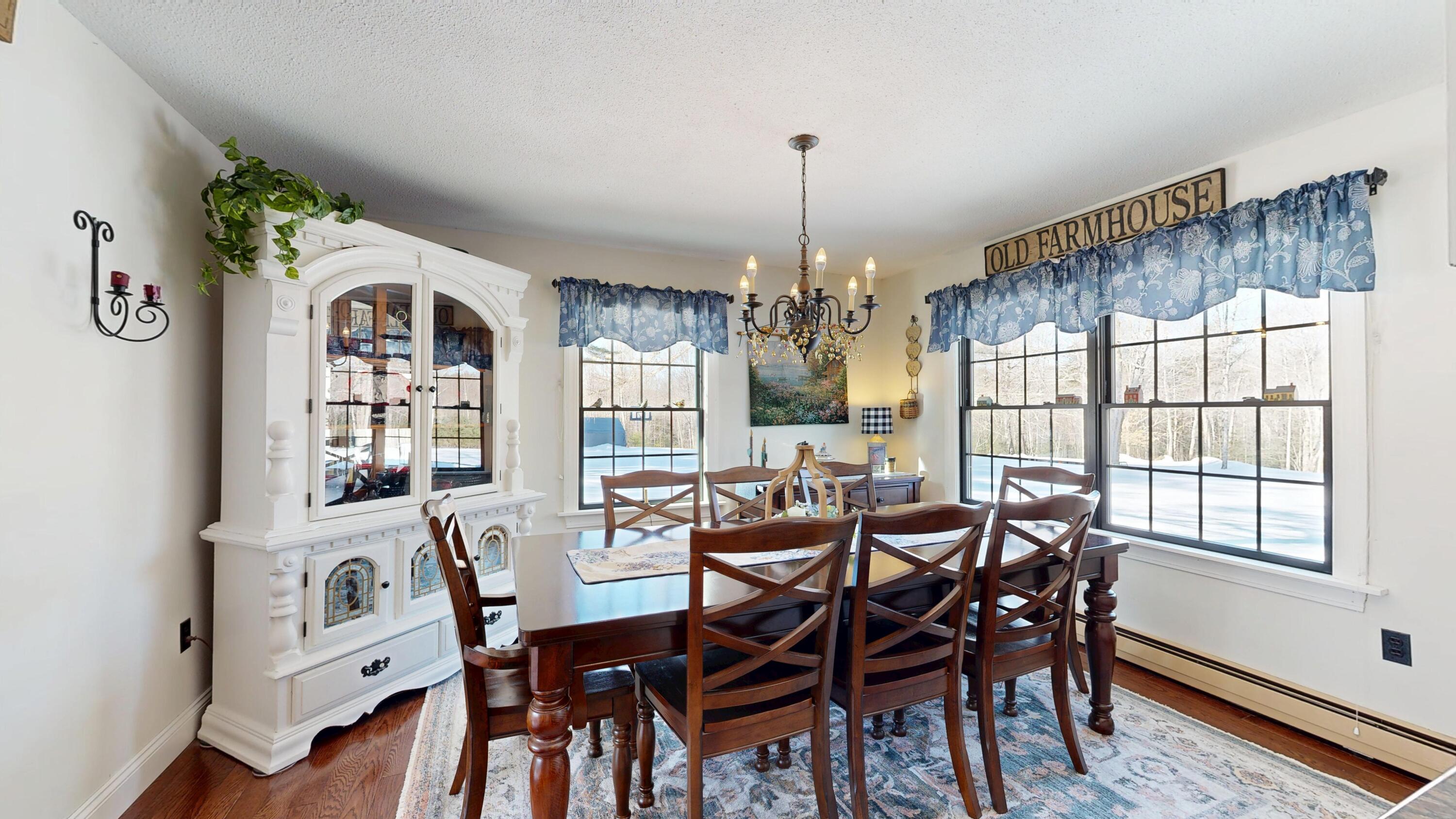 316 Pond Road Wayne ME 04284