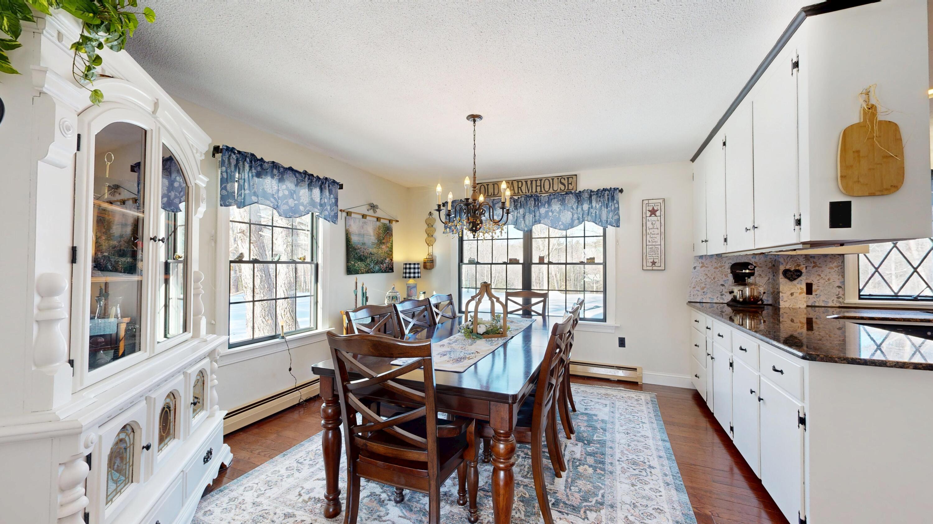 316 Pond Road Wayne ME 04284