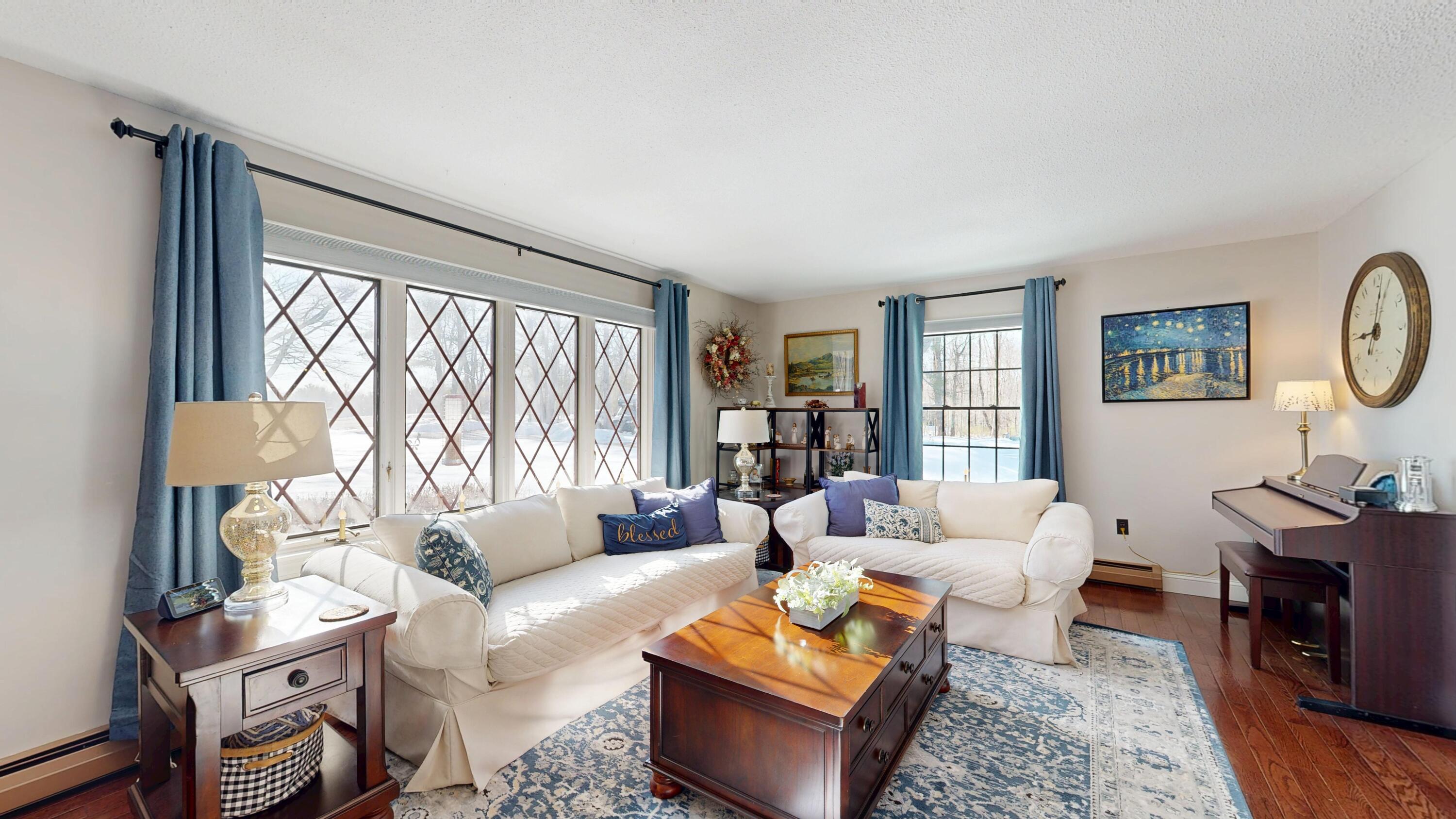 316 Pond Road Wayne ME 04284