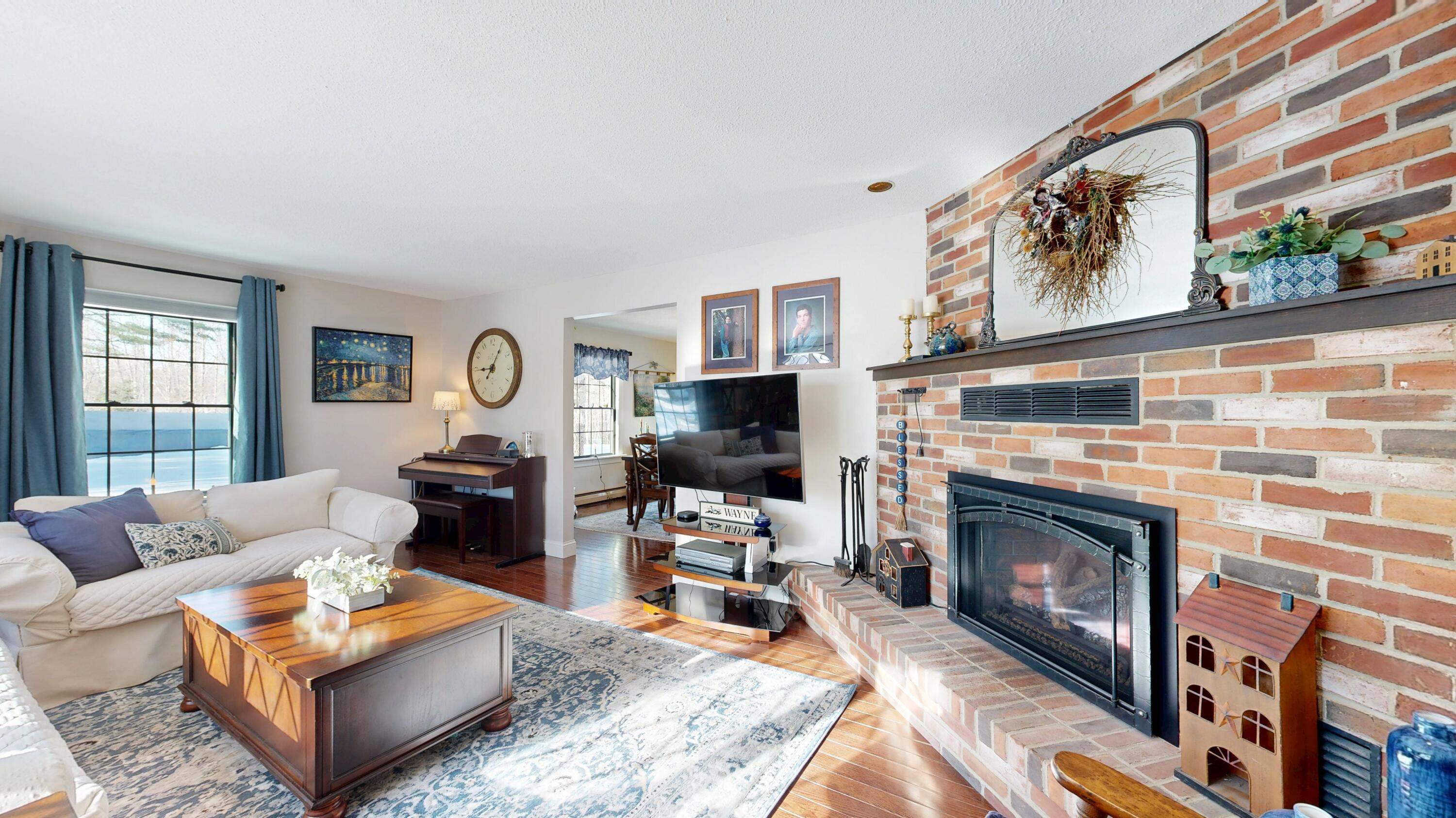 316 Pond Road Wayne ME 04284