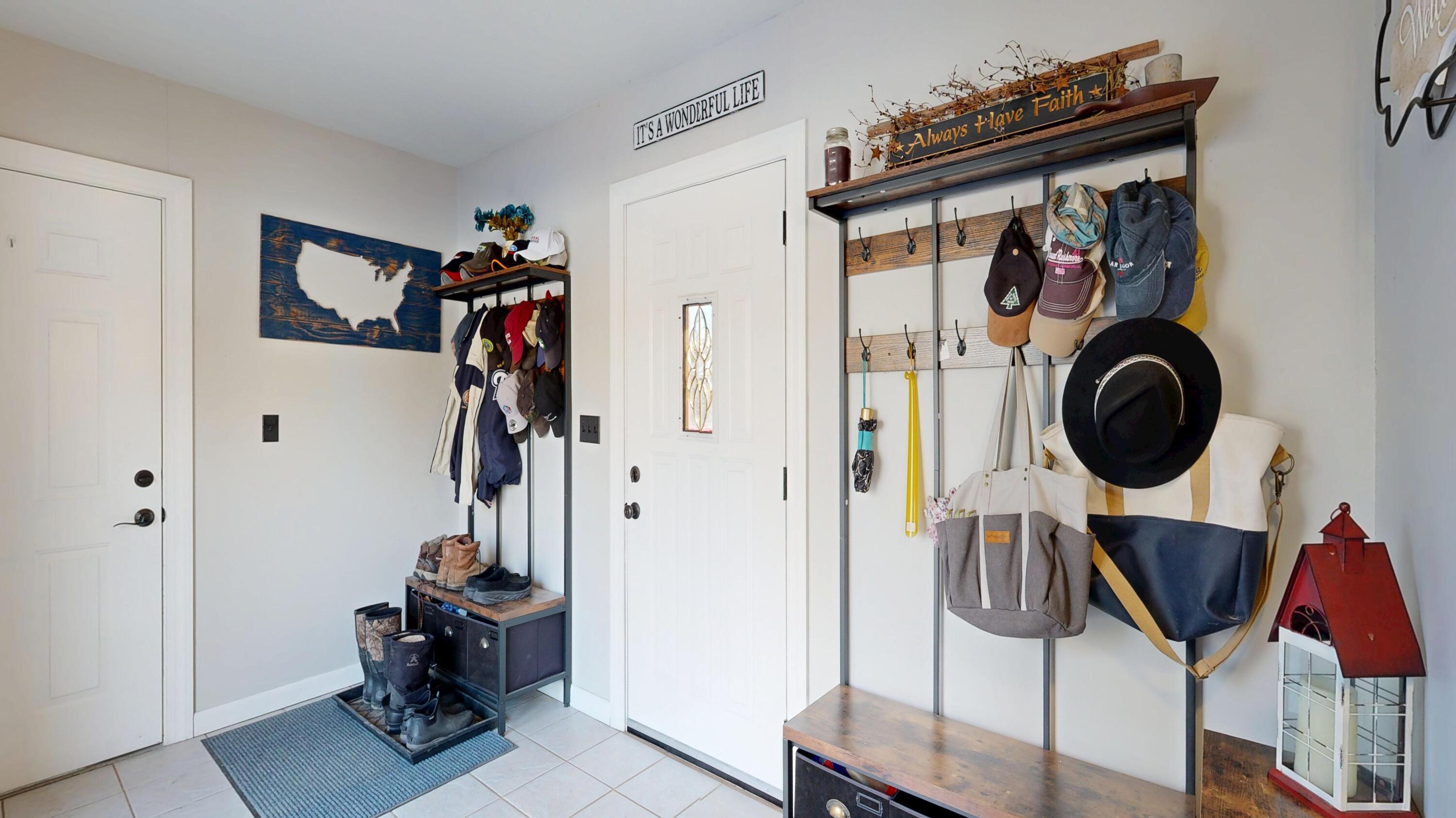 316 Pond Road Wayne ME 04284