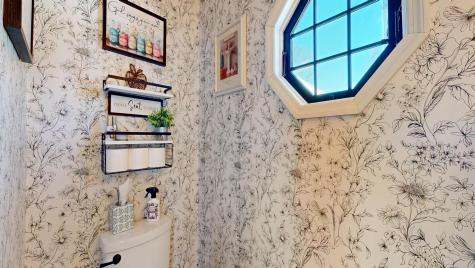 316 Pond Road Wayne ME 04284