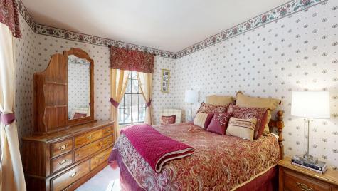316 Pond Road Wayne ME 04284