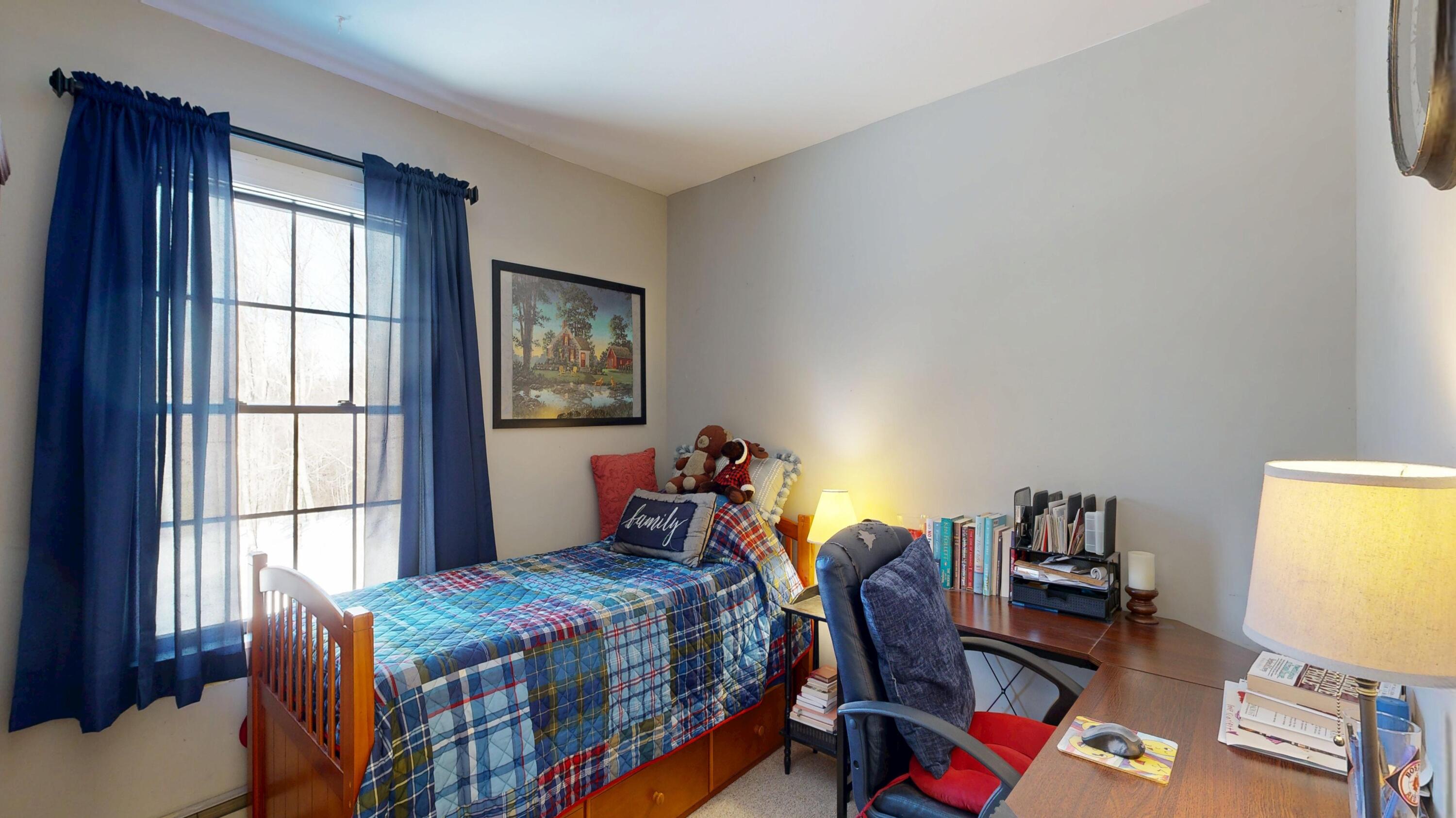 316 Pond Road Wayne ME 04284