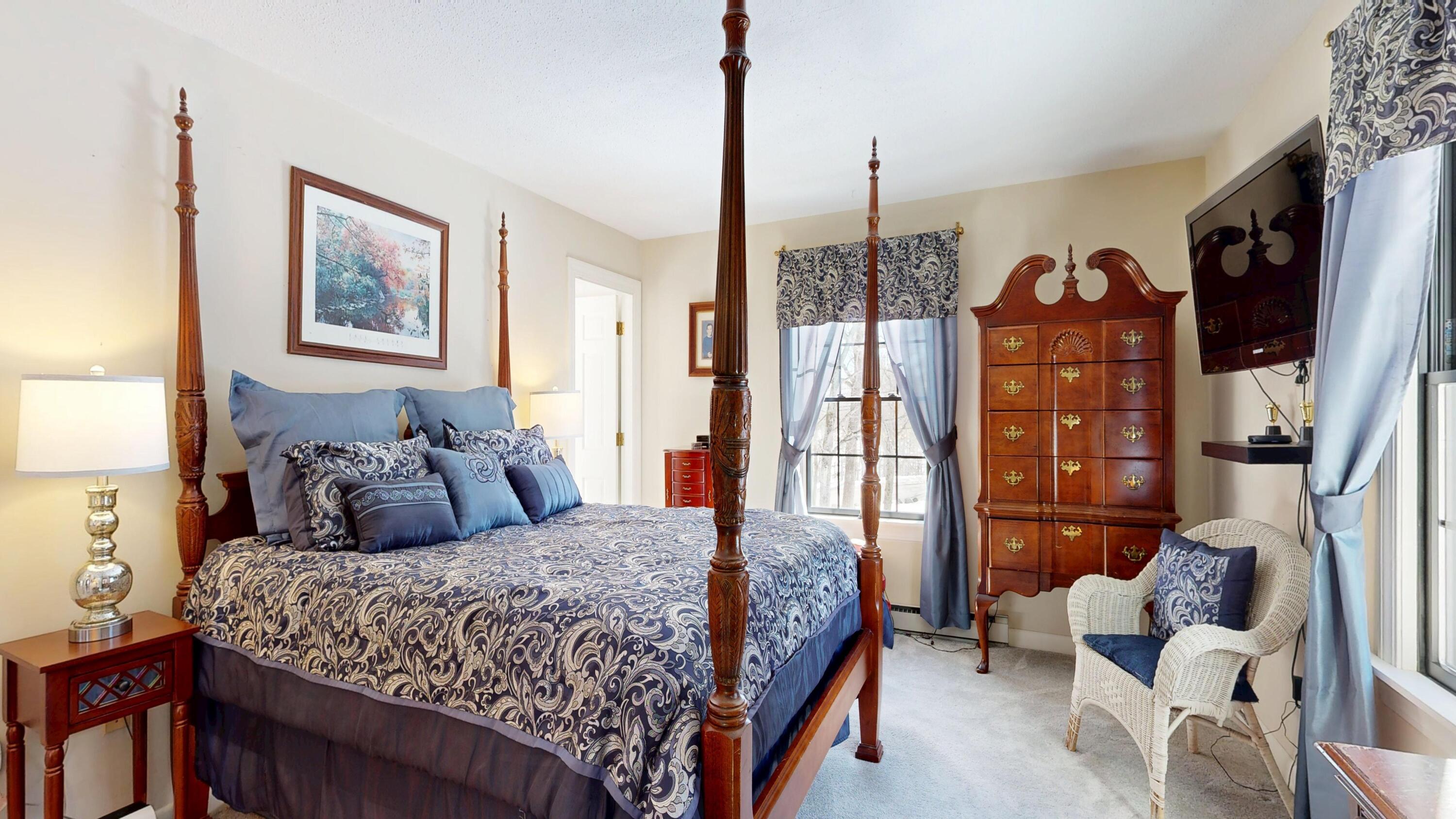 316 Pond Road Wayne ME 04284