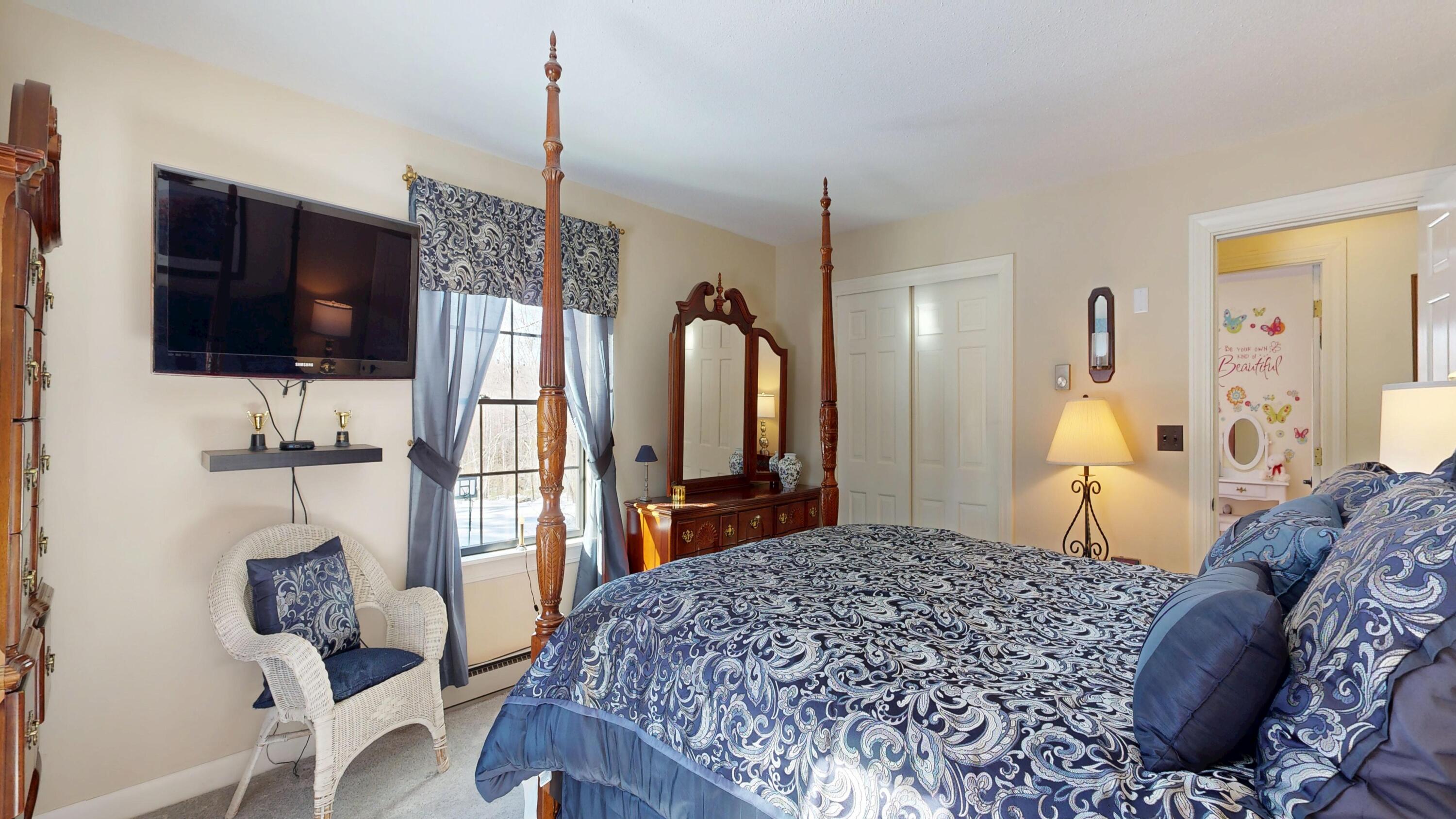 316 Pond Road Wayne ME 04284