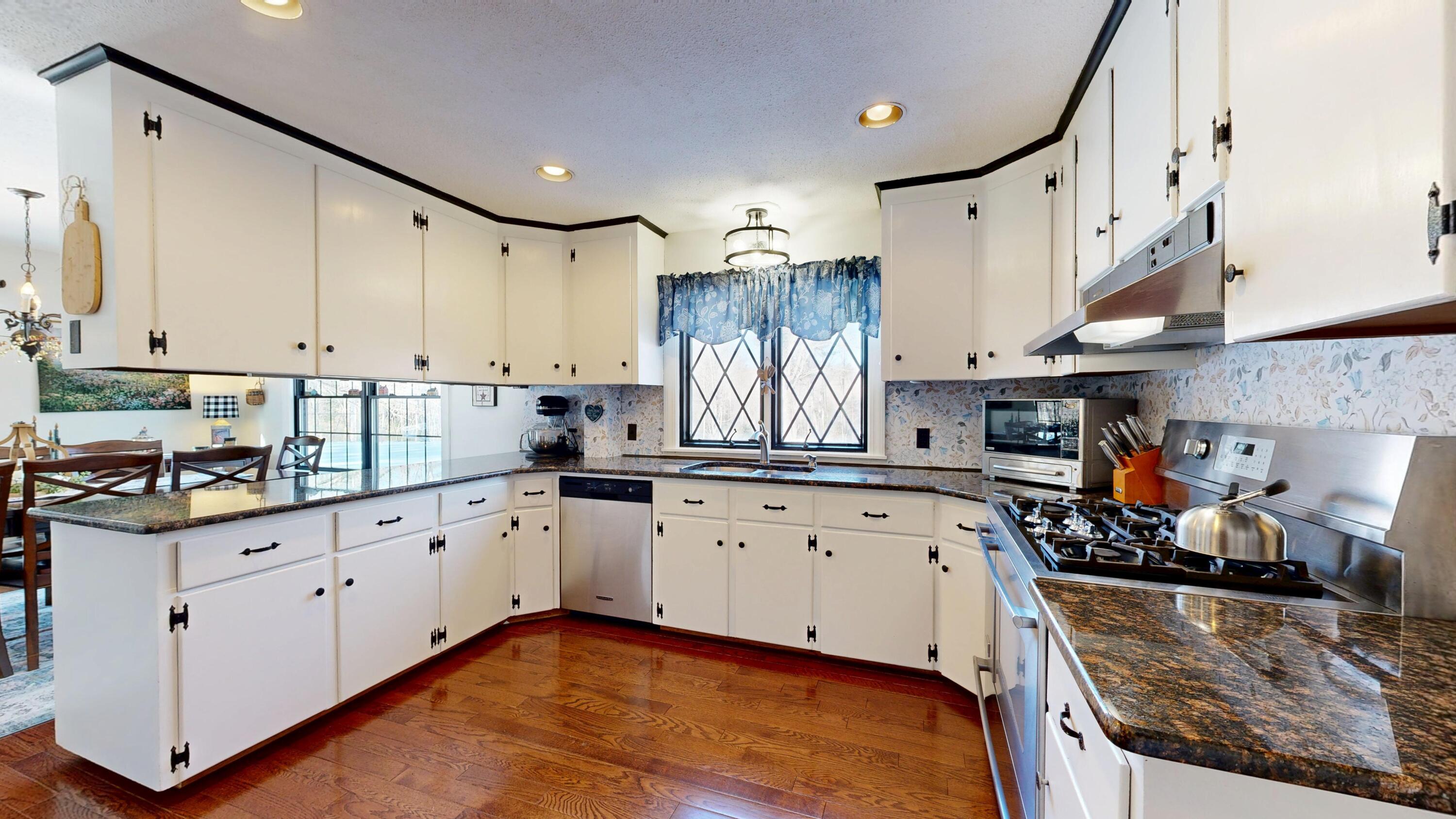 316 Pond Road Wayne ME 04284