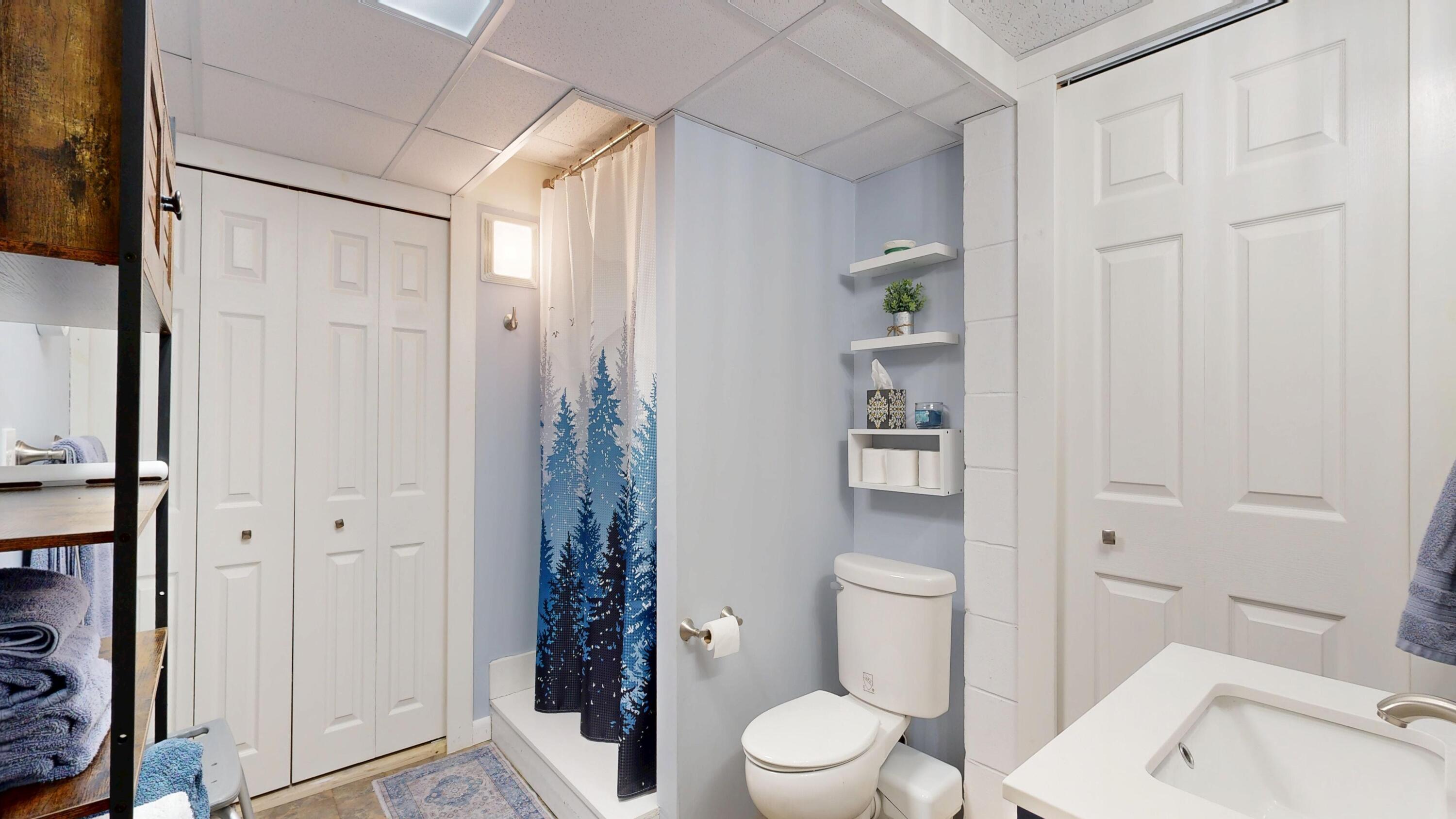 316 Pond Road Wayne ME 04284