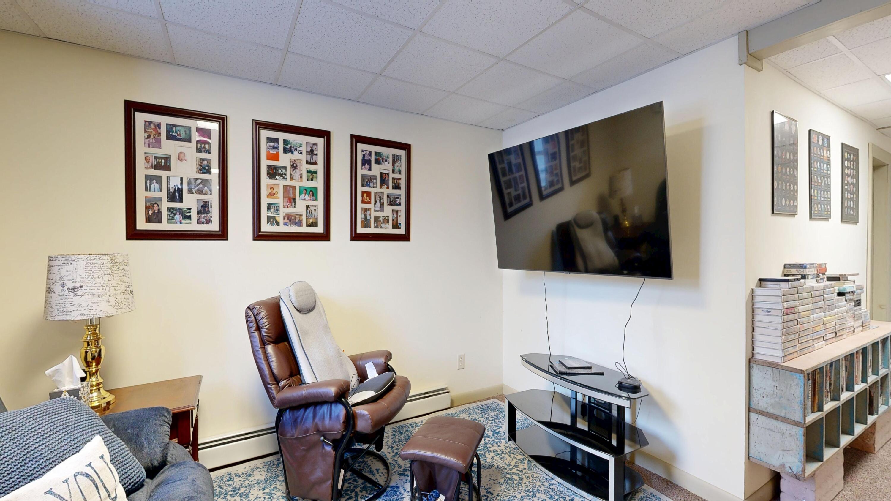 316 Pond Road Wayne ME 04284