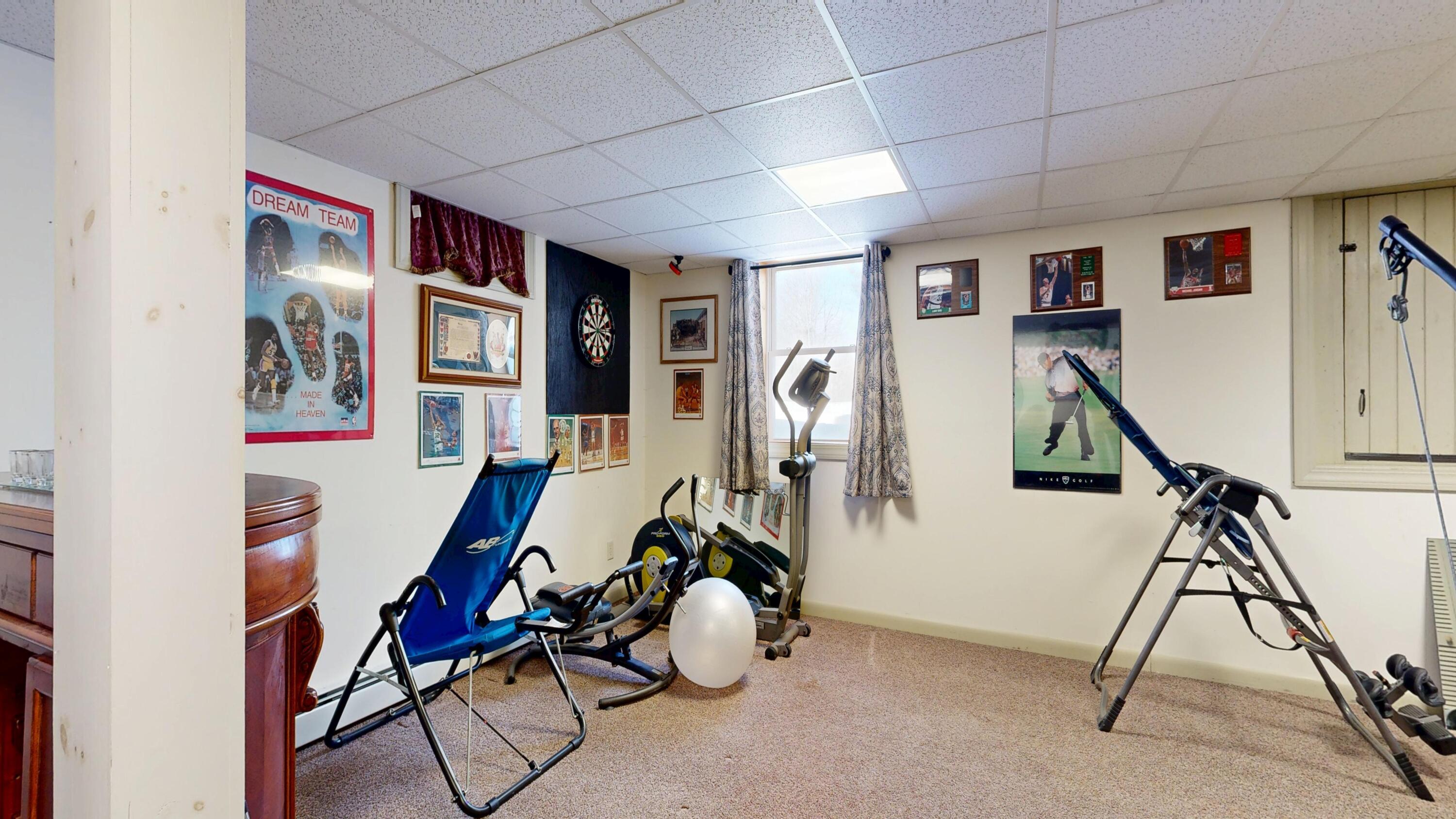 316 Pond Road Wayne ME 04284