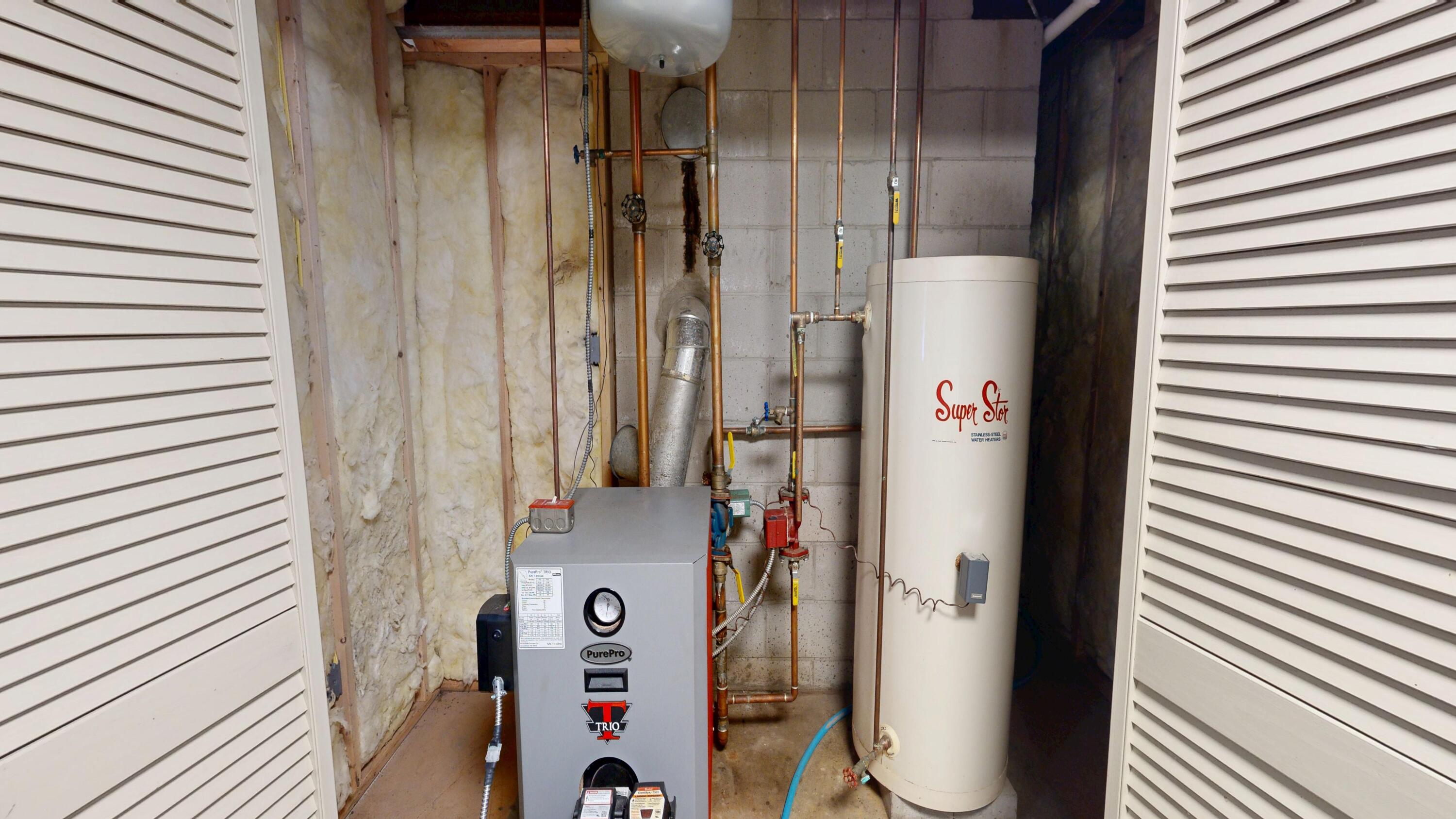 316 Pond Road Wayne ME 04284