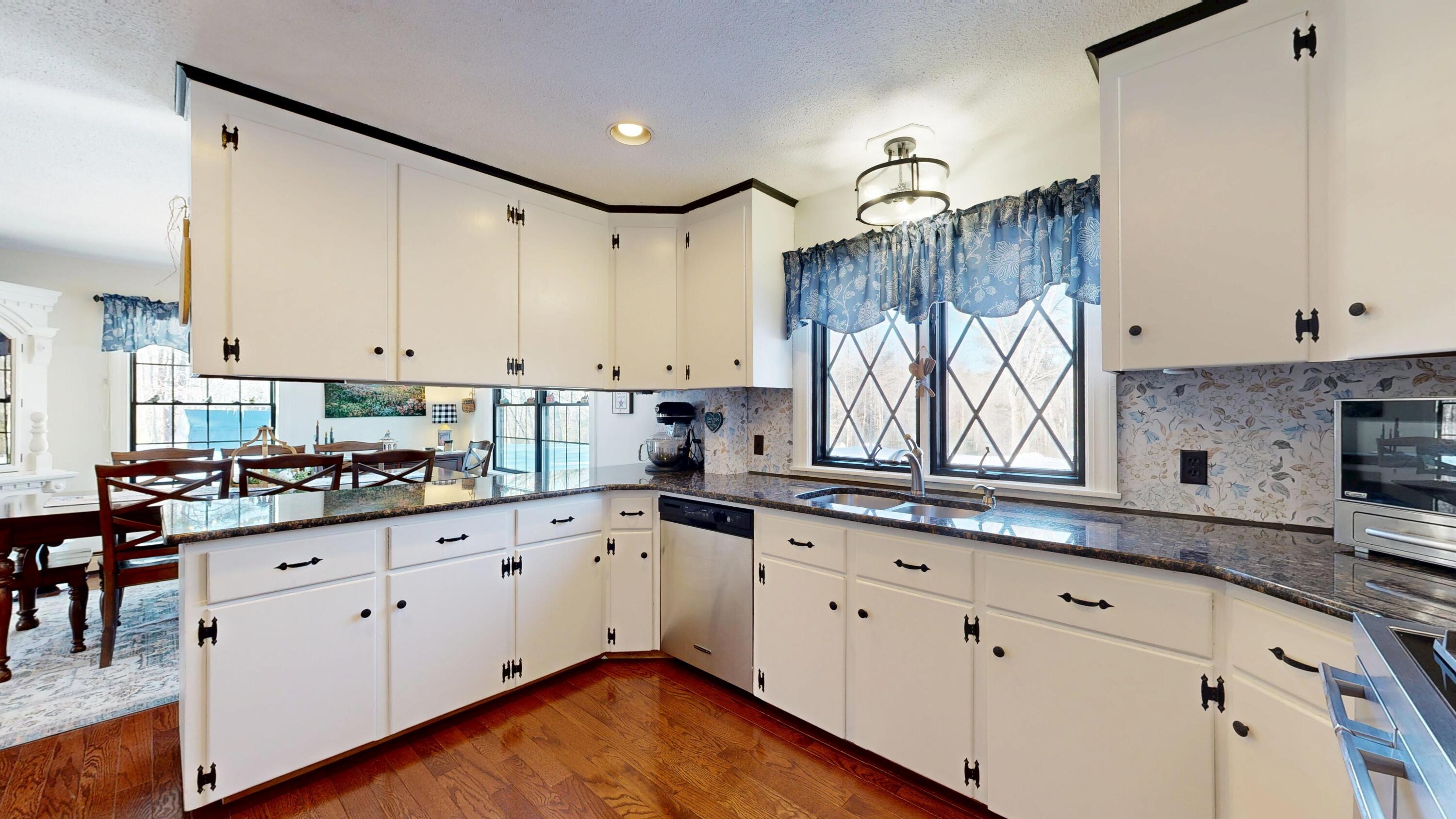 316 Pond Road Wayne ME 04284