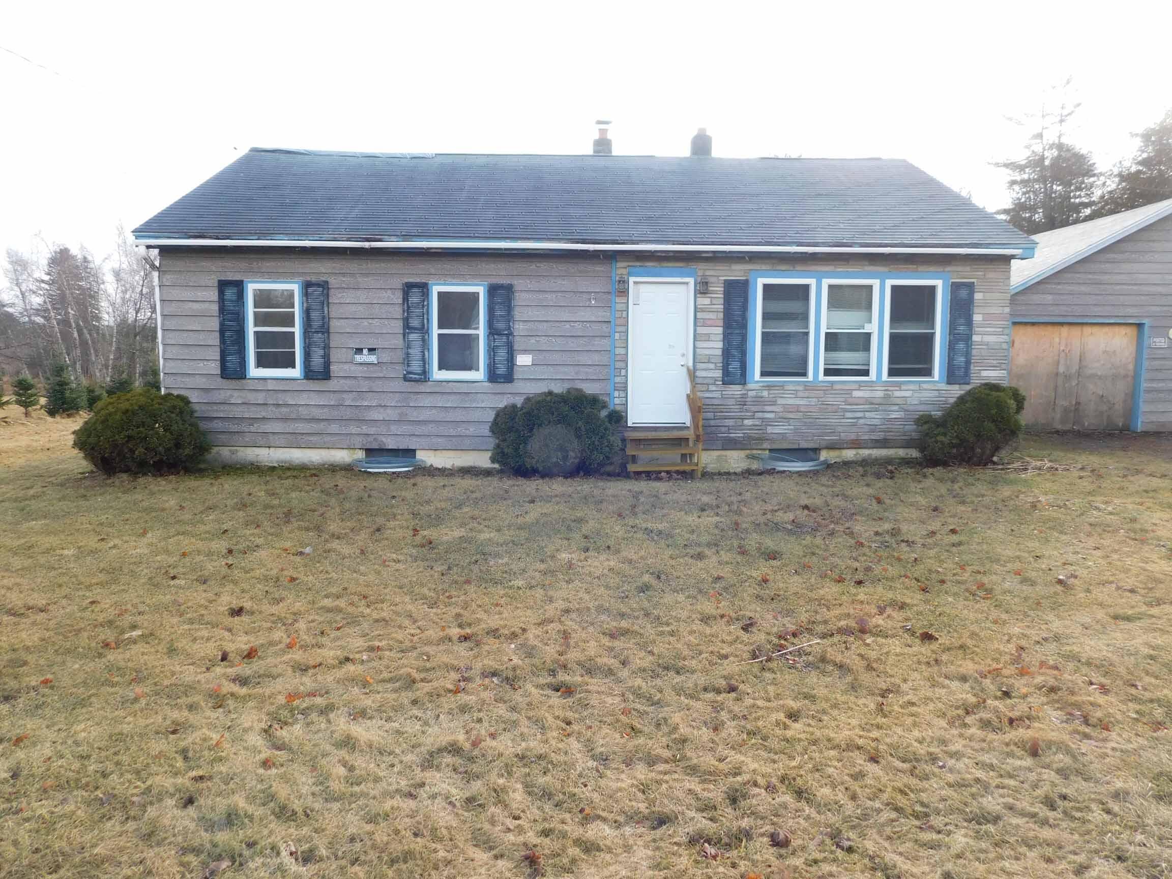 985 Main Road, Eddington, ME 04428 1585210 Realty of Maine