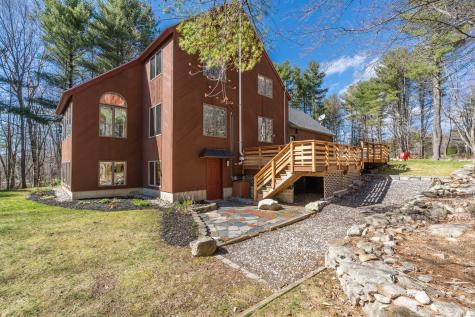 32 Martin Heights Raymond ME 04071