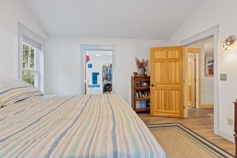 121 Wentworth Cove West Gardiner ME 04345