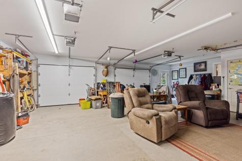 121 Wentworth Cove West Gardiner ME 04345