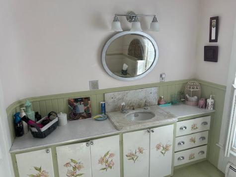 41 Grove Street Belfast ME 04915