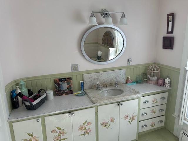 41 Grove Street Belfast ME 04915