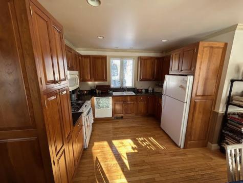 41 Grove Street Belfast ME 04915