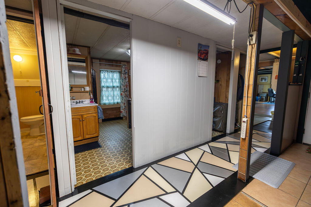 1071 Bean Road Mount Vernon ME 04352