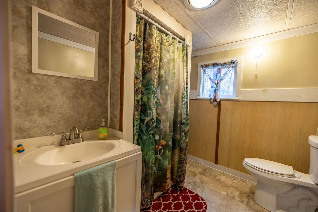 1071 Bean Road Mount Vernon ME 04352