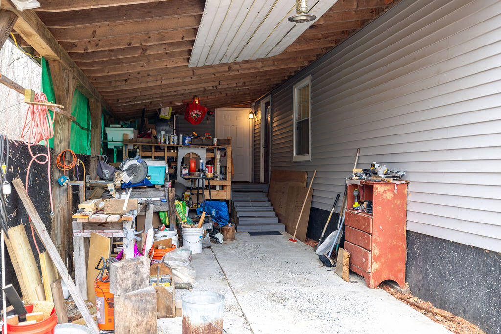 1071 Bean Road Mount Vernon ME 04352