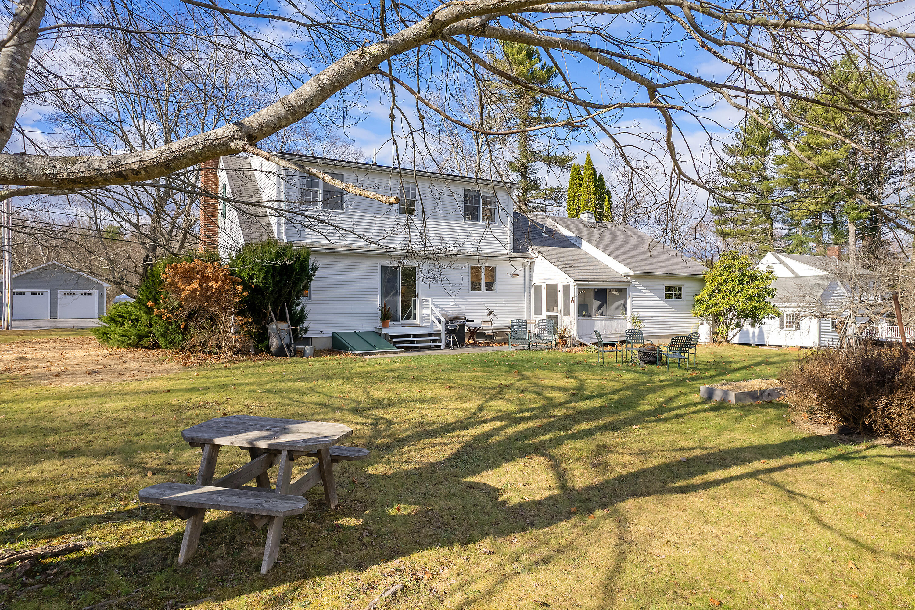 159 Federal Street Wiscasset ME 04578