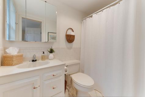 159 Federal Street Wiscasset ME 04578