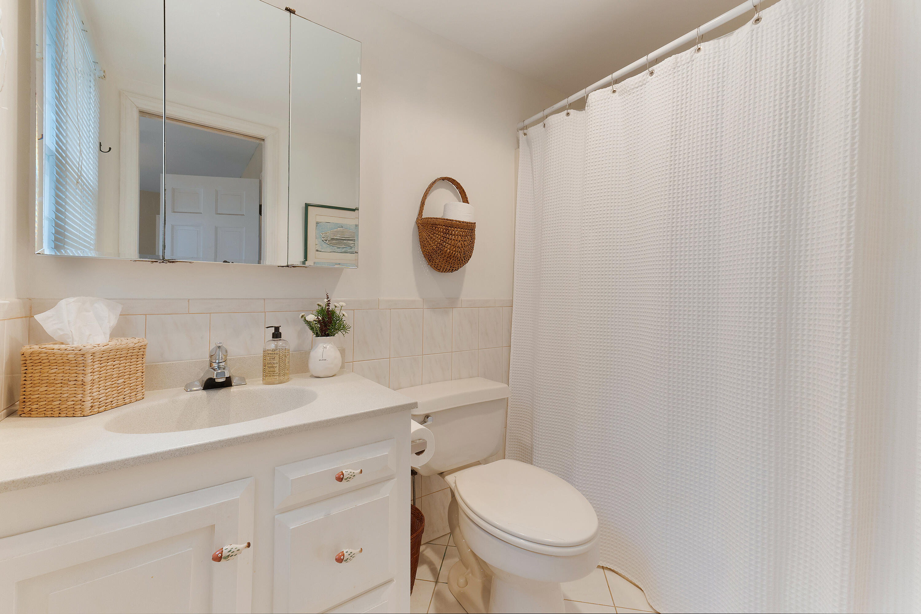 159 Federal Street Wiscasset ME 04578