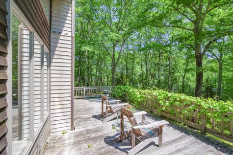 619 Shore Road Northport ME 04849