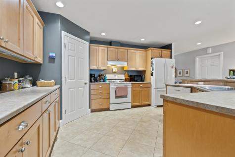 381 Pond Road Lewiston ME 04240