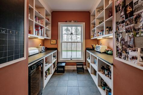 74 Tarkiln Hill Road Raymond ME 04071